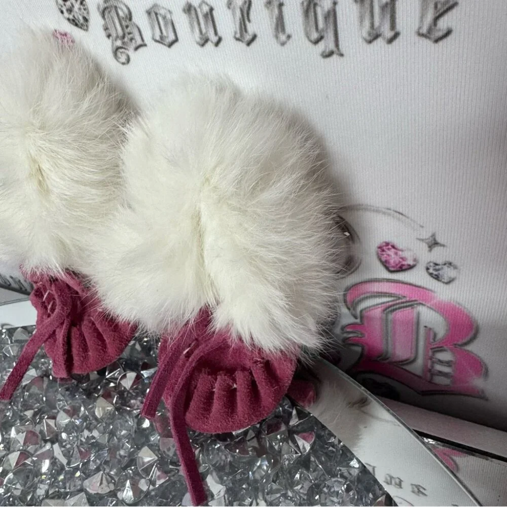 Moccasin mukluks slippers rose pink white rabbit fur made in Canada 🇨🇦 winter